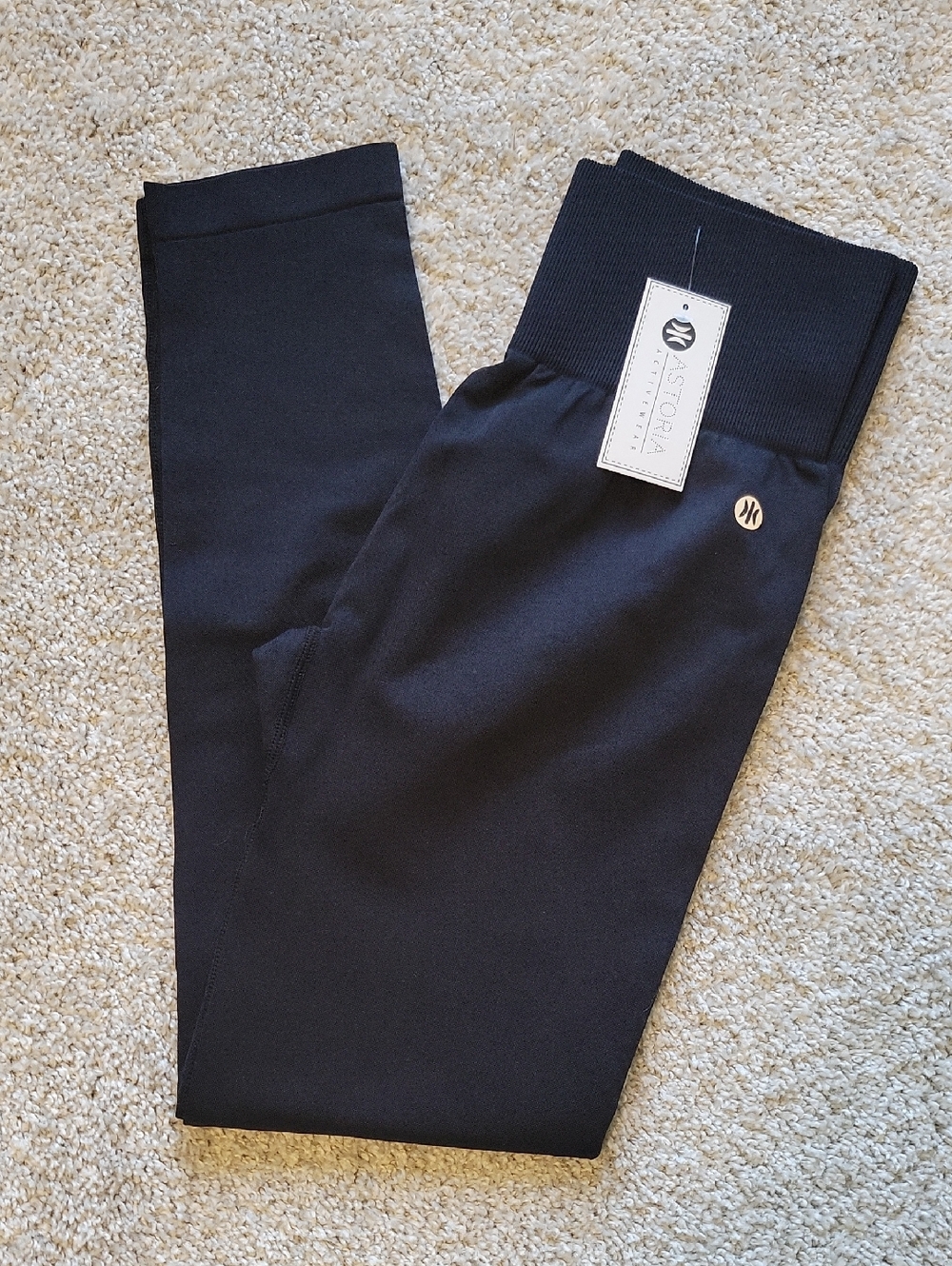 Black Ribbed High-Waist Leggings